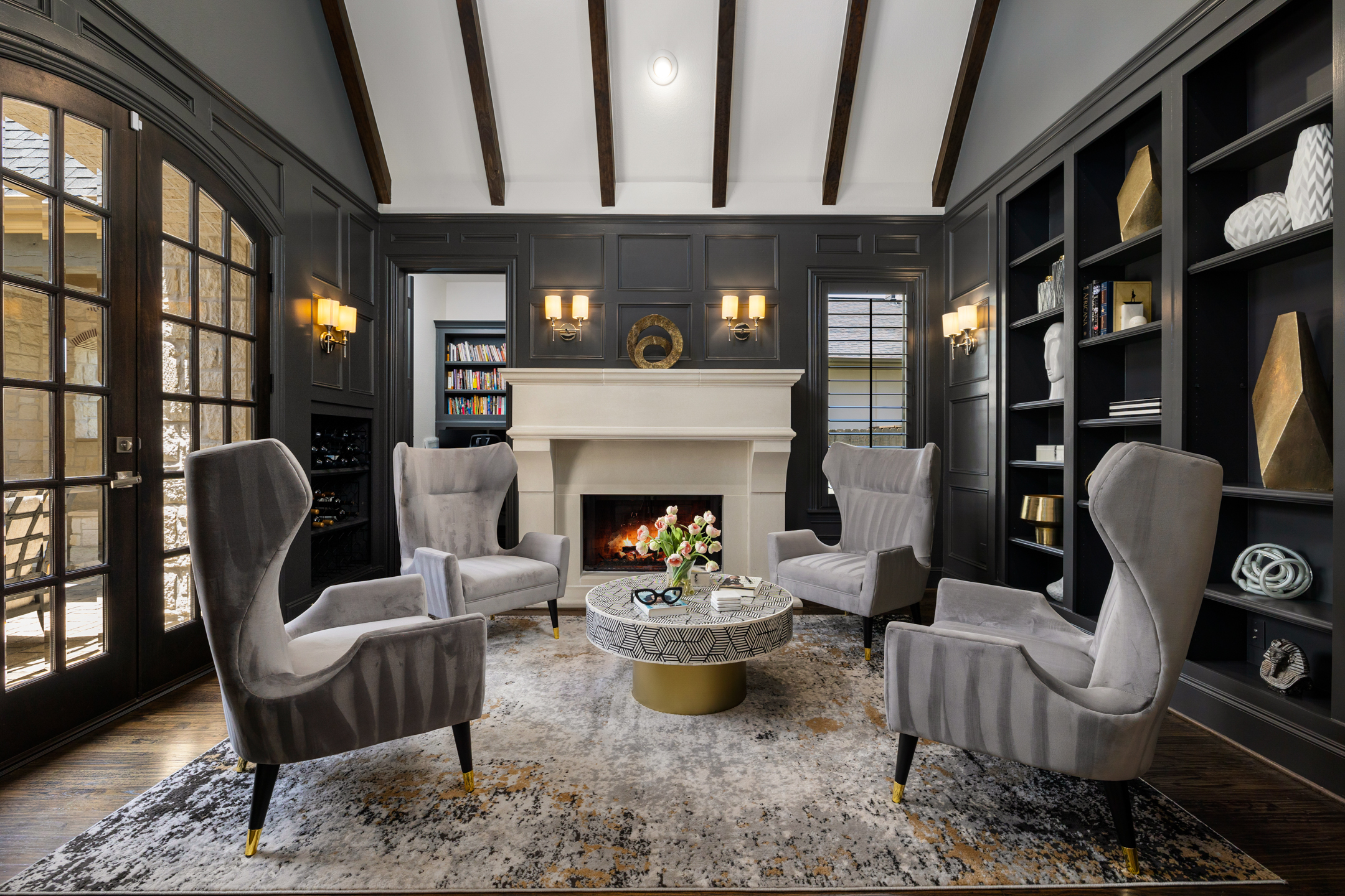 Daytime listing photography